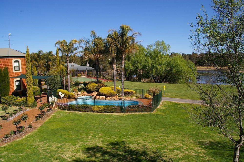 Country Club Hotel Clare